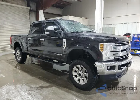 2019 Ford F250 Super Duty from USA, damaged, VIN 1FT7W2BT5KED21005